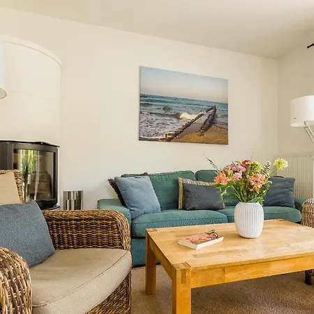 Achtern Diek Ferienhaus Ahrenshoop