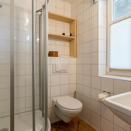 펜션 Achtern Diek 아렌스호프